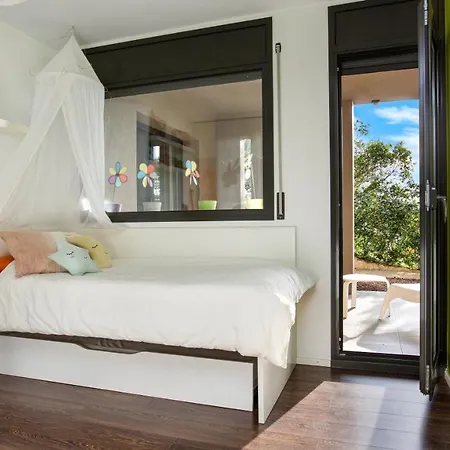 Sleeps 7 Pool Wifi וילה יורט דה מאר